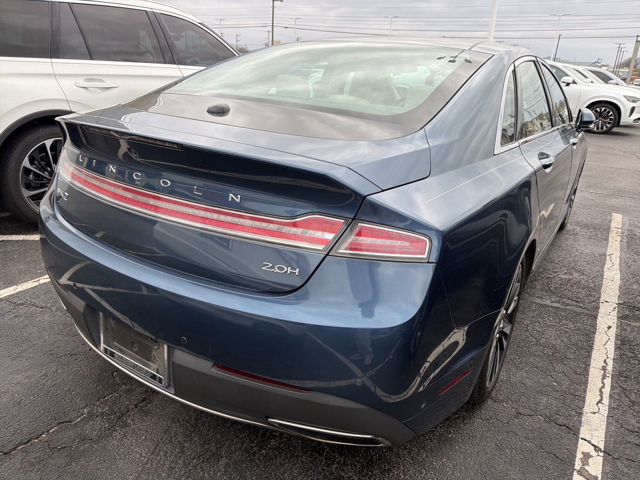 Used 2019 Lincoln MKZ Reserve image 7
