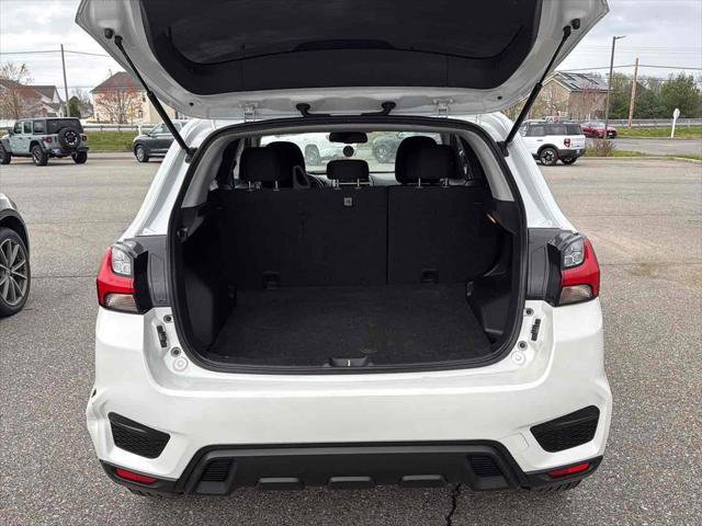 Used 2020 Mitsubishi Outlander Sport SE FWD image 24