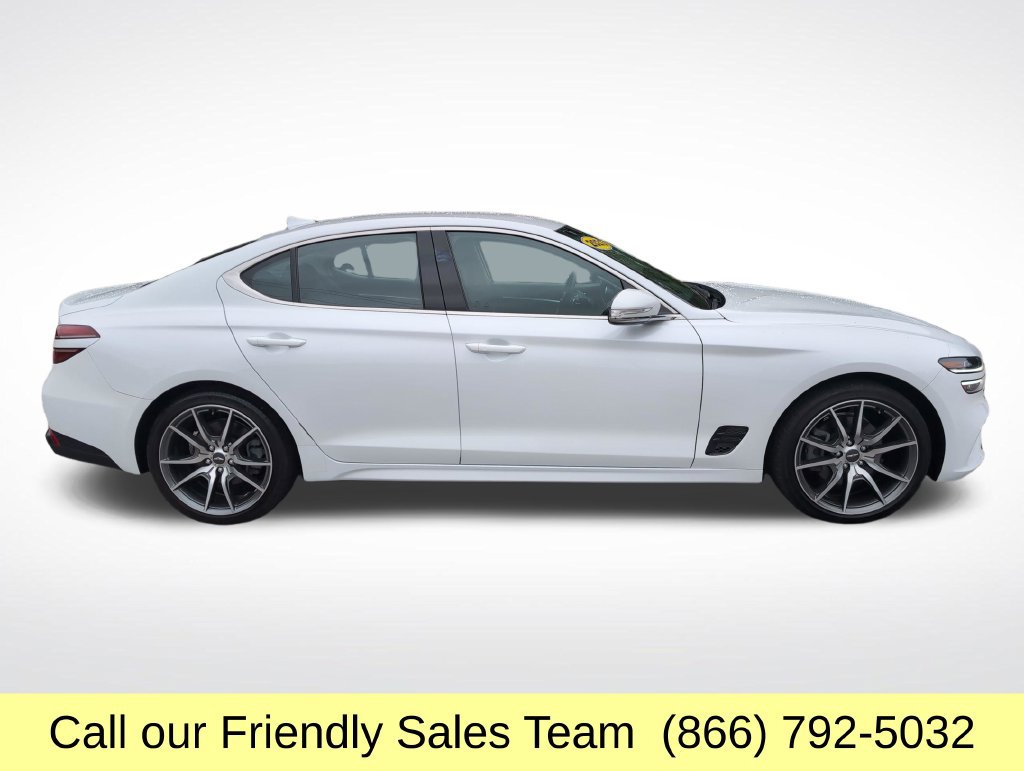 Used 2023 Genesis G70 2.0T AWD/4WD image 7