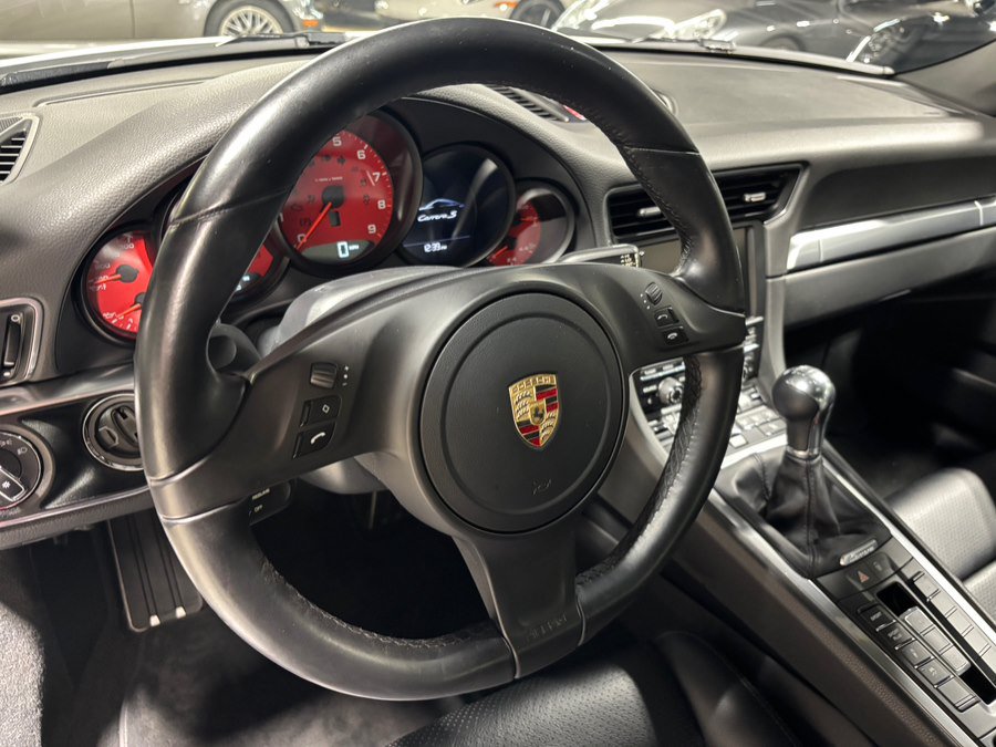 Used 2015 Porsche 911 Carrera S RWD image 15