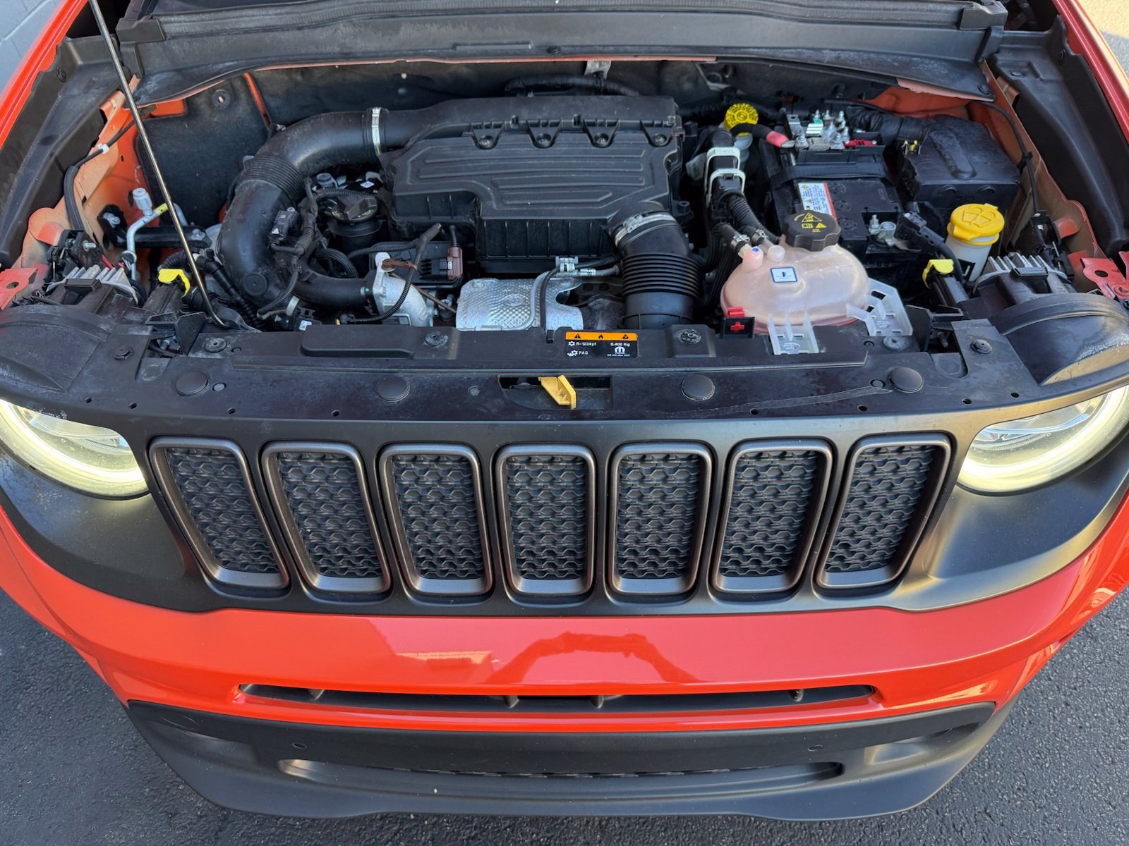 Used 2021 Jeep Renegade Latitude w/ Luxury Group II AWD/4WD image 33