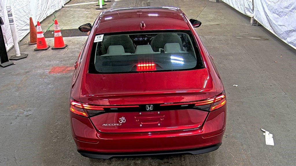 Used 2023 Honda Accord EX image 7