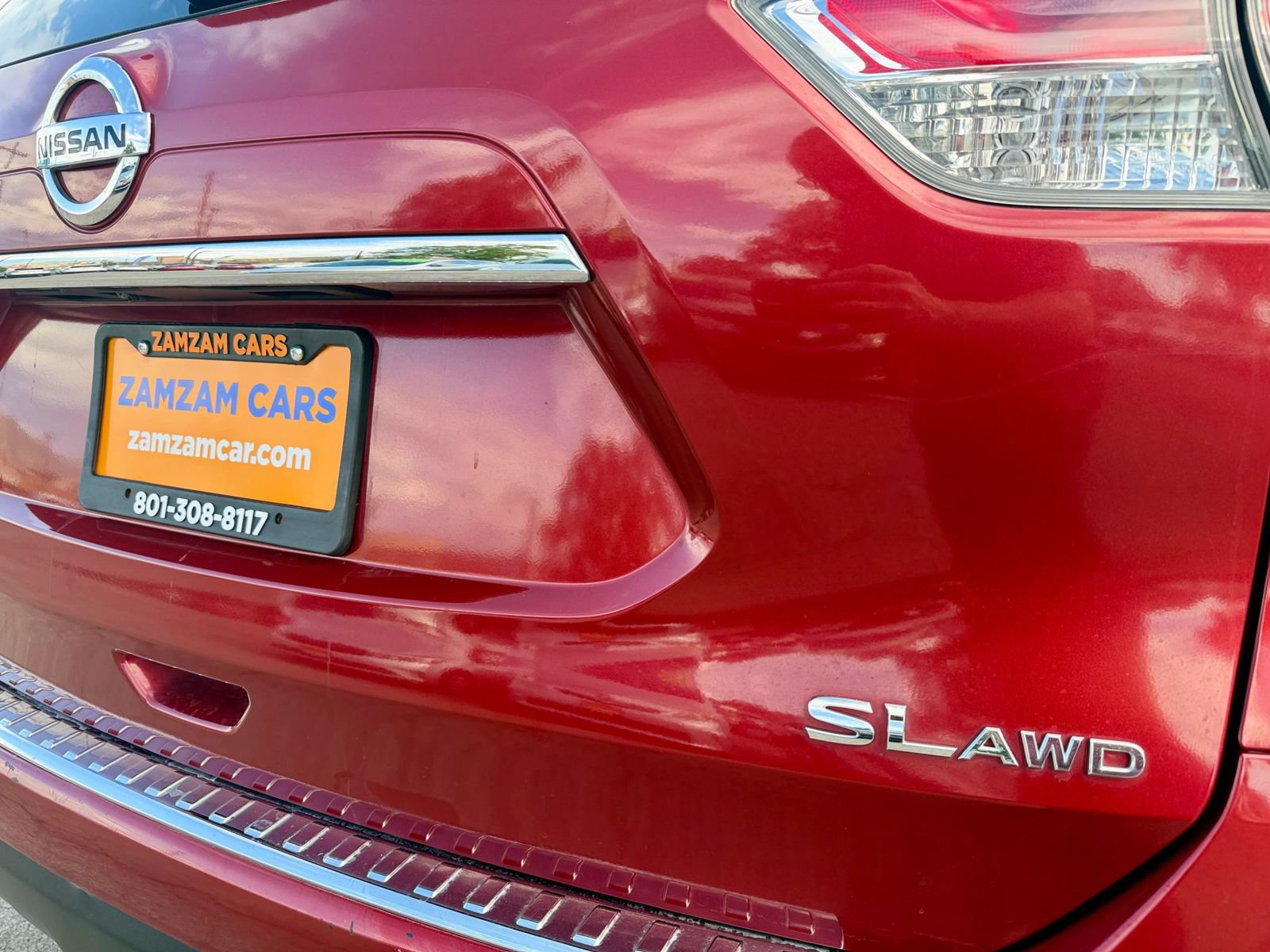 Used 2015 Nissan Rogue SL AWD/4WD image 19
