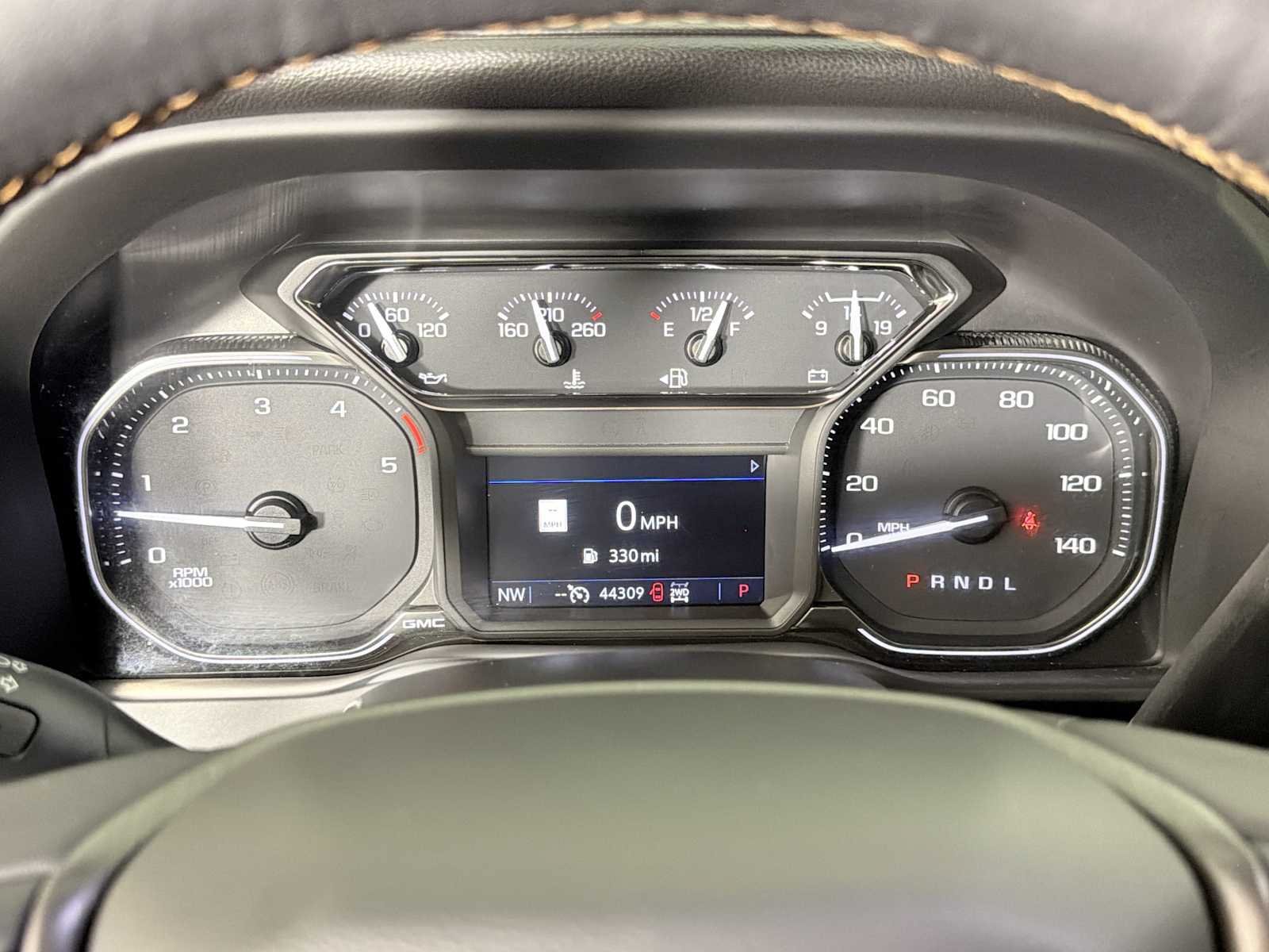 Used 2022 GMC Sierra 2500 AT4 w/ AT4 Preferred Package AWD/4WD image 29