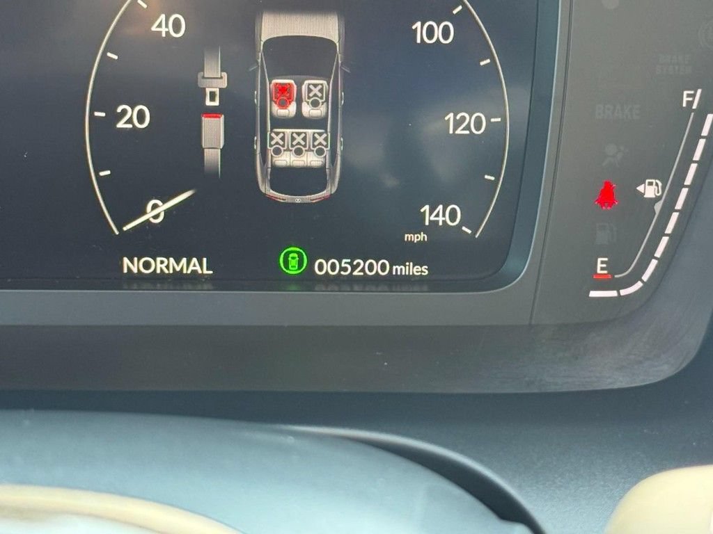 Certified 2026 Acura ADX AWD image 24