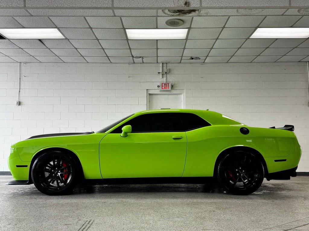 Used 2023 Dodge Challenger SRT Hellcat RWD image 5