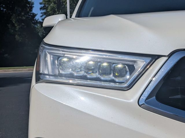 Used 2017 Acura MDX w/ Technology Package AWD/4WD image 12
