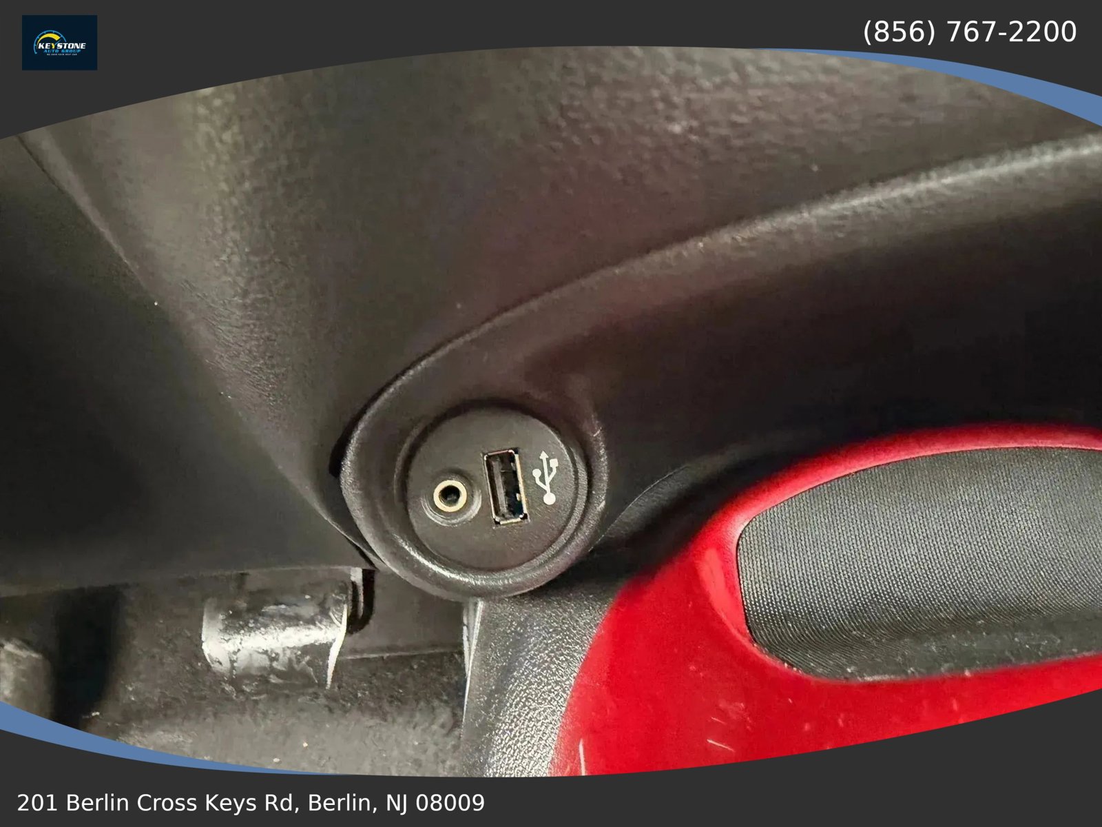 Used 2011 Nissan Juke SL w/ Sport Pkg image 21