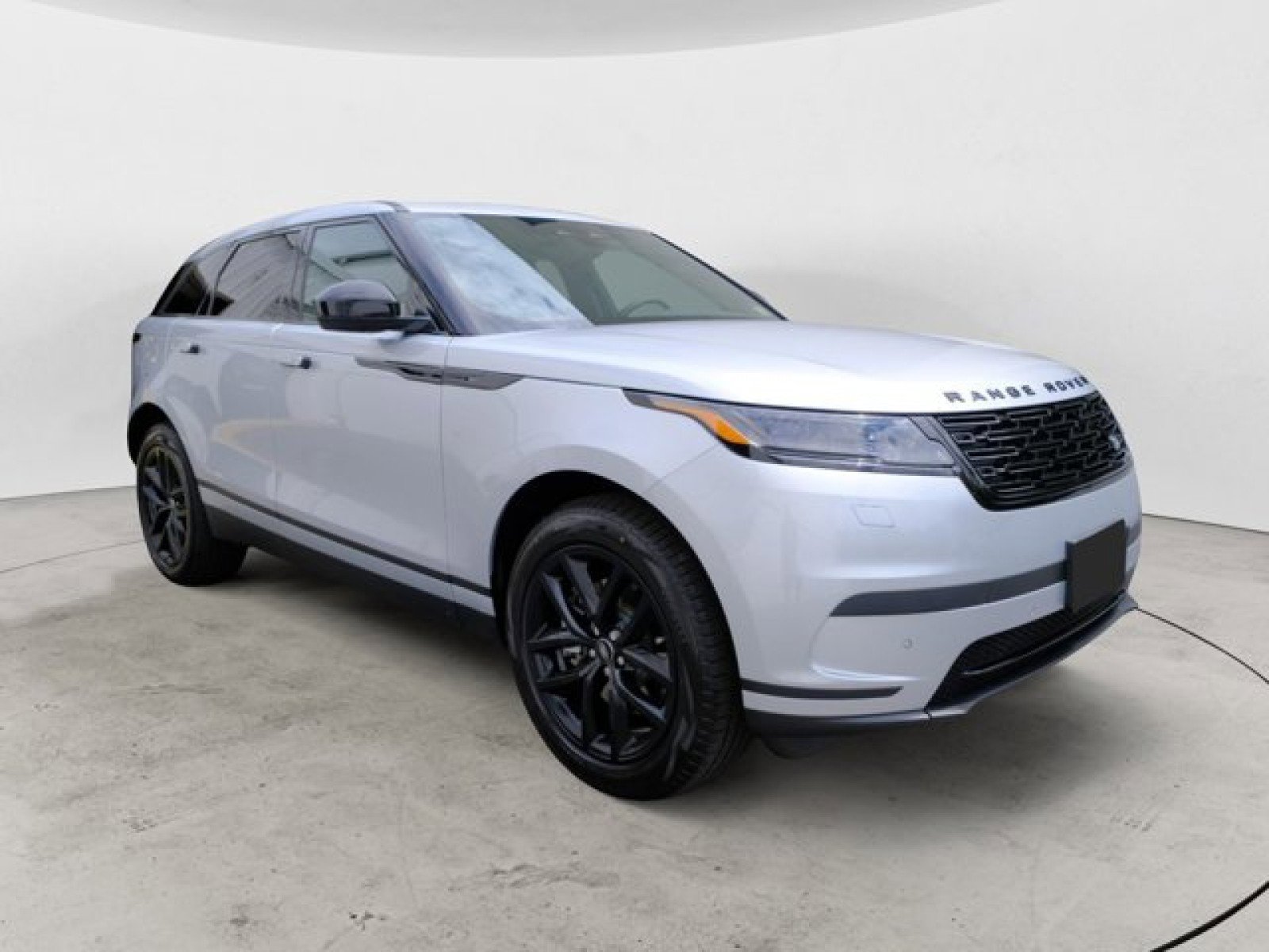 New 2025 Land Rover Range Rover Velar S image 7