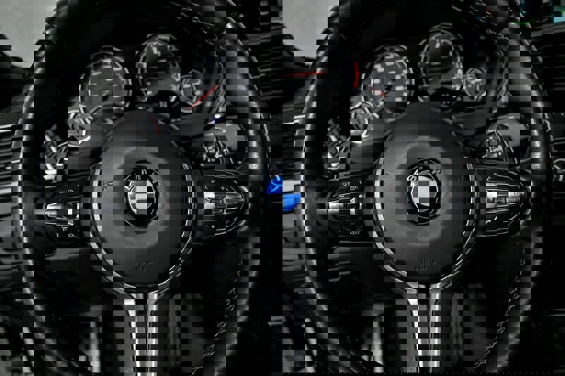 Used 2020 BMW M4 Coupe w/ Competition Package image 26