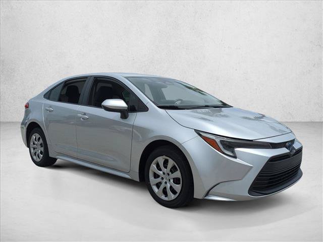 Certified 2024 Toyota Corolla LE FWD image 3