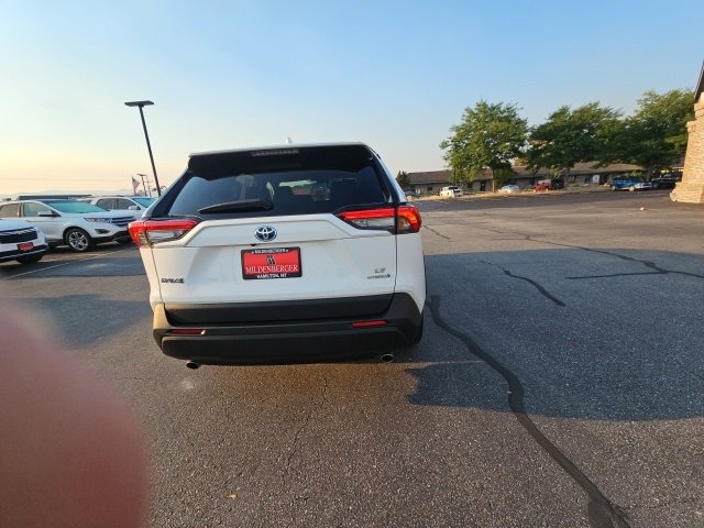 Used 2023 Toyota RAV4 LE image 47