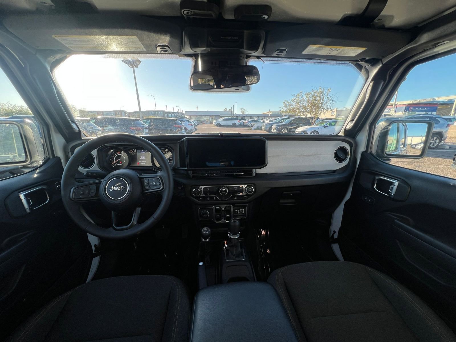 Used 2025 Jeep Wrangler Sport S image 33