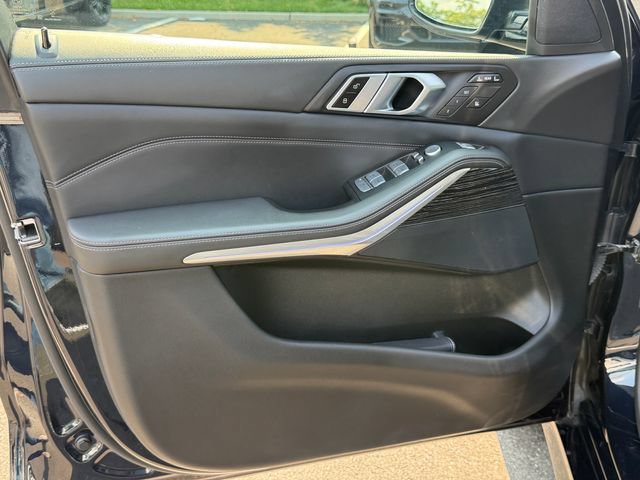 Certified 2024 BMW X7 xDrive40i w/ M Sport Package AWD/4WD image 26