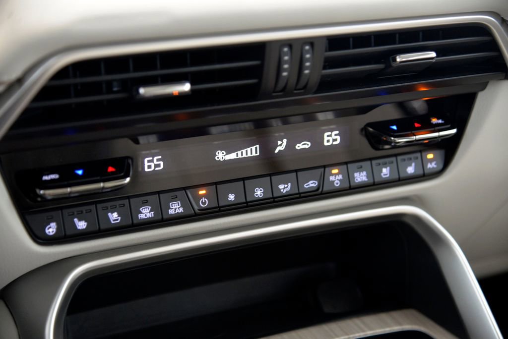 Certified 2024 MAZDA CX-90 Plug-In Hybrid w/ Premium Plus AWD/4WD image 25
