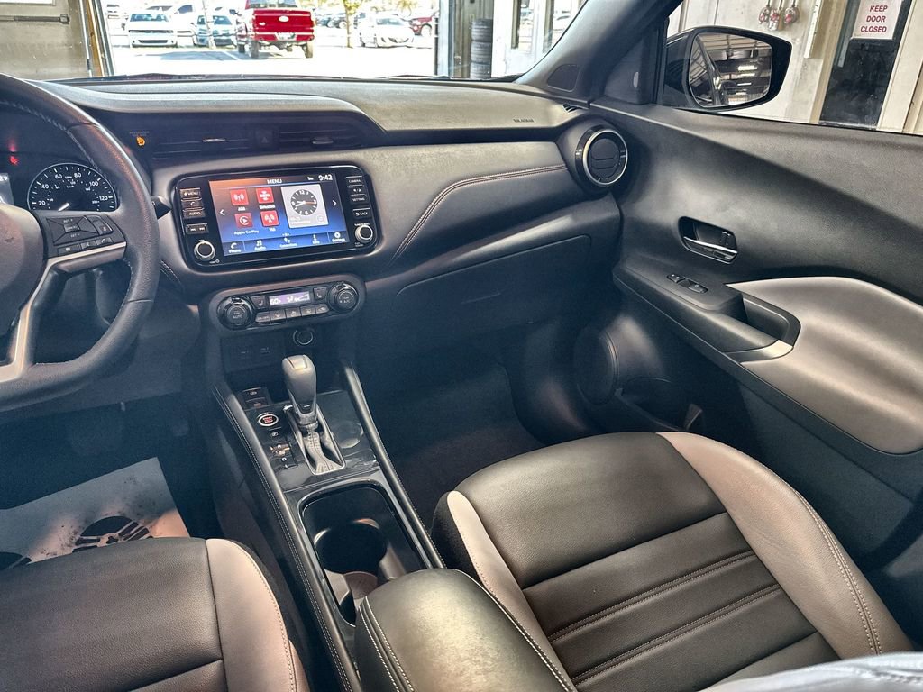 Used 2023 Nissan Kicks SR w/ SR Premium Package image 26