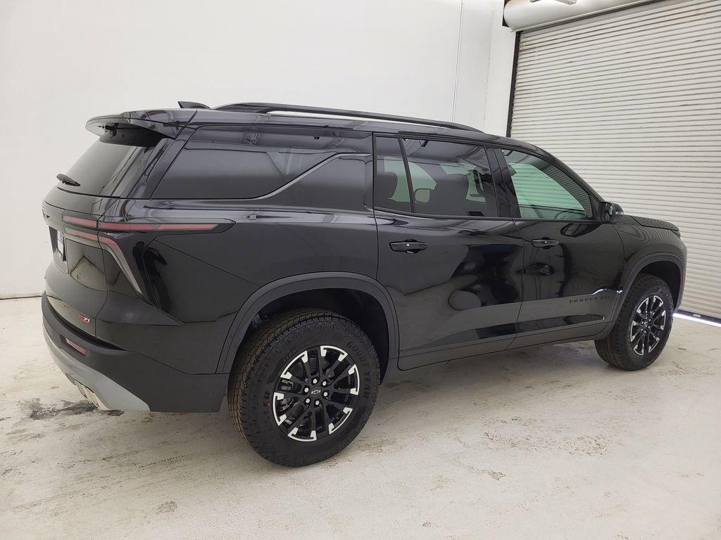 New 2026 Chevrolet Traverse Z71 w/ Driver Confidence Package image 14