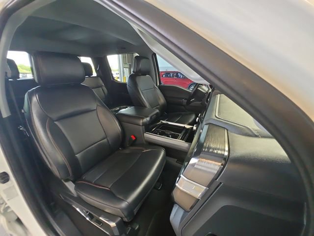 Used 2024 Ford F350 Lariat w/ FX4 Off-Road Package AWD/4WD image 30