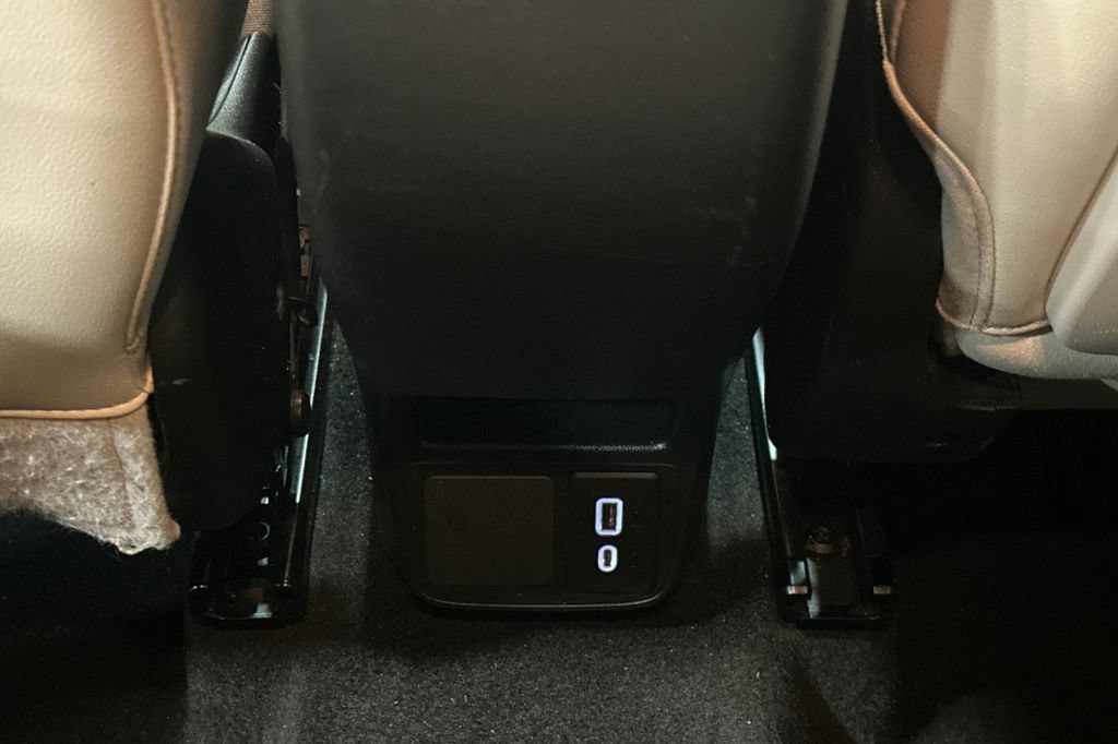 Used 2020 Buick Encore GX Select AWD/4WD image 14