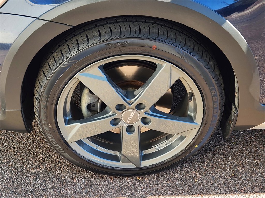 Used 2018 Volkswagen Golf Alltrack SEL image 32