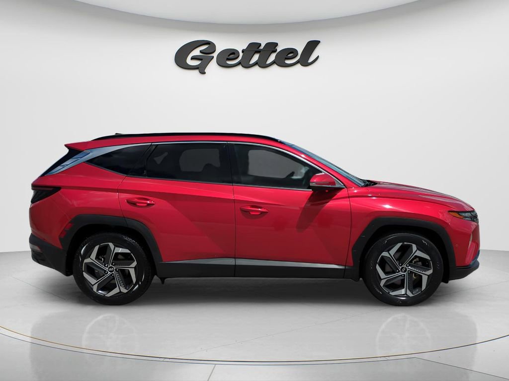 Used 2023 Hyundai Tucson Limited FWD image 3