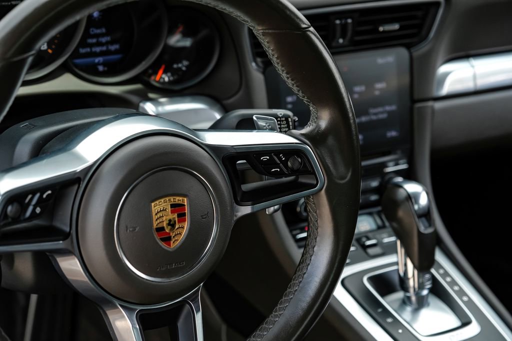 Used 2019 Porsche 911 Carrera RWD image 13