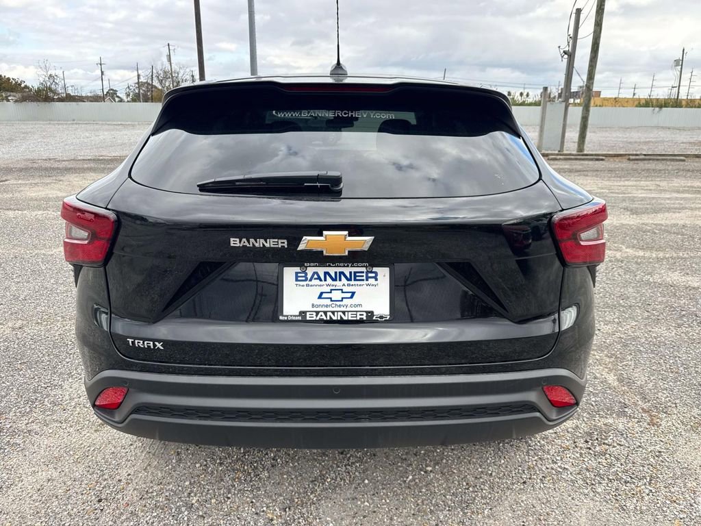 New 2026 Chevrolet Trax LS w/ LS Convenience Package image 6