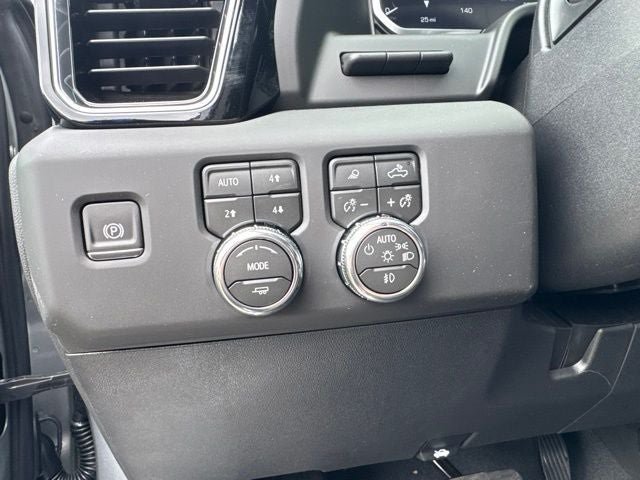 New 2026 GMC Sierra 3500 Denali w/ Denali Reserve Package AWD/4WD image 10