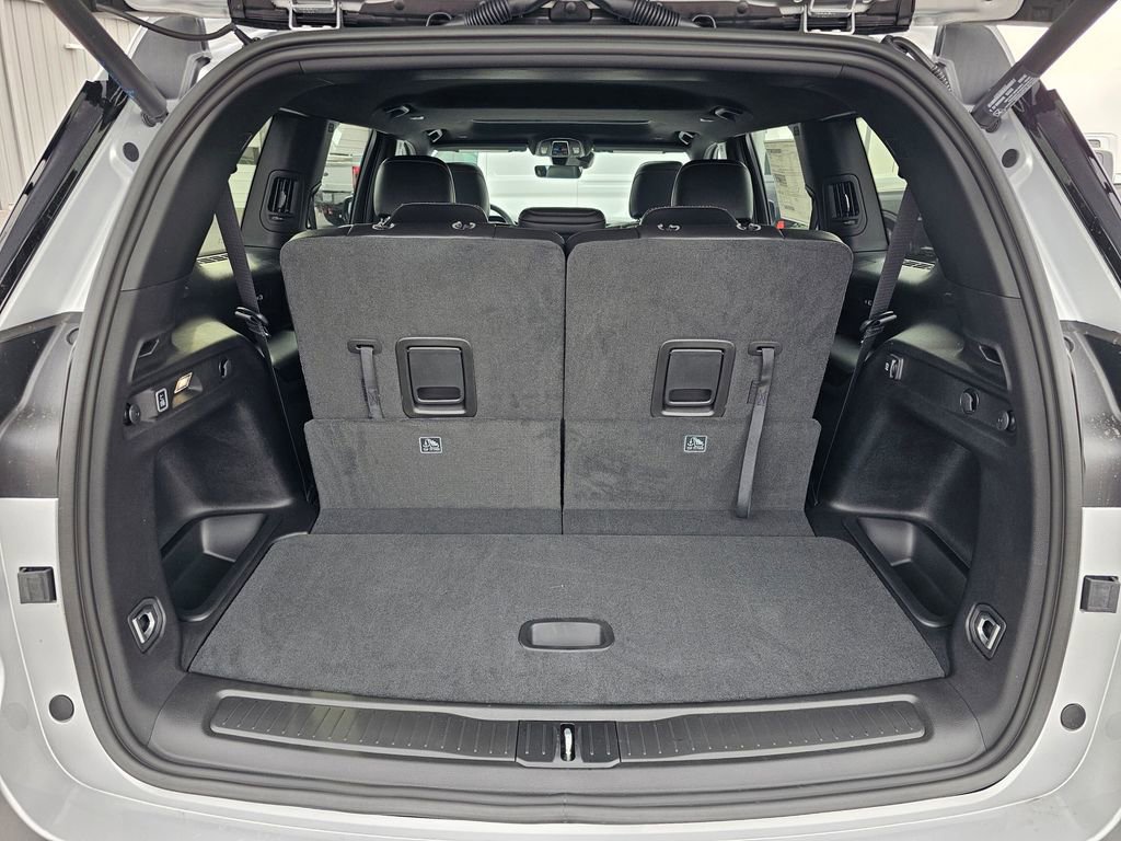 New 2025 Jeep Grand Cherokee L Altitude AWD/4WD image 29