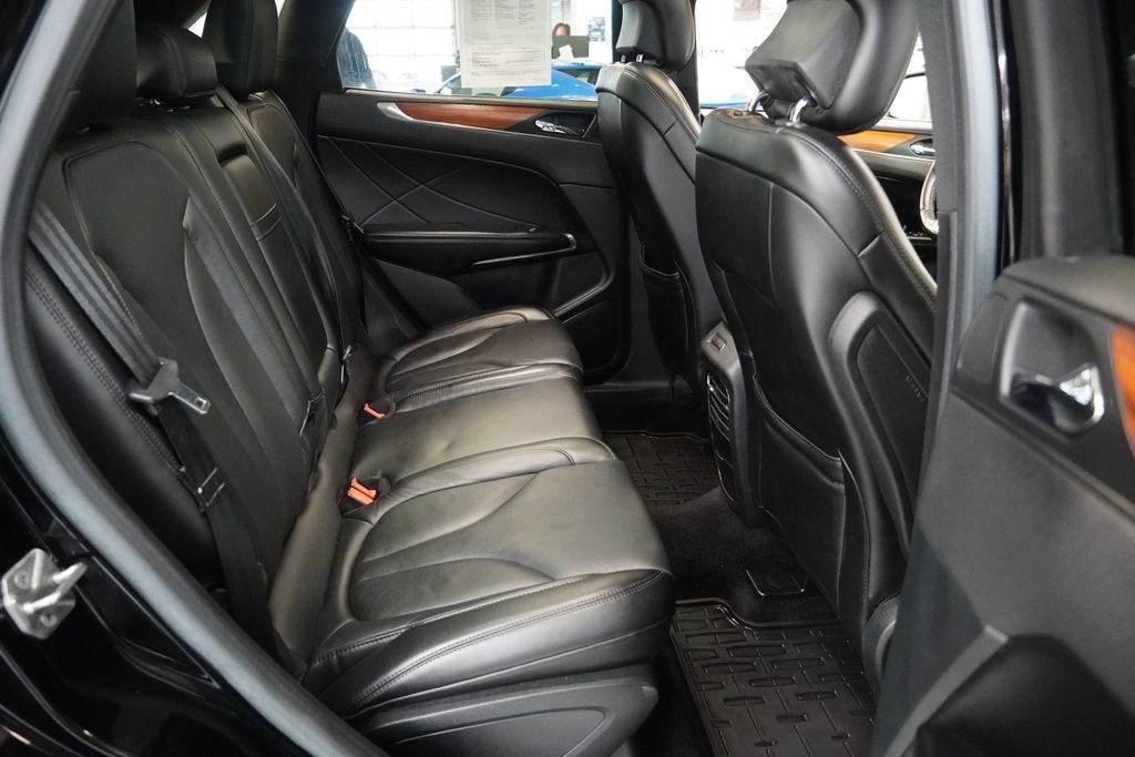 Used 2017 Lincoln MKC Reserve w/ Lincoln MKC Climate Package image 31