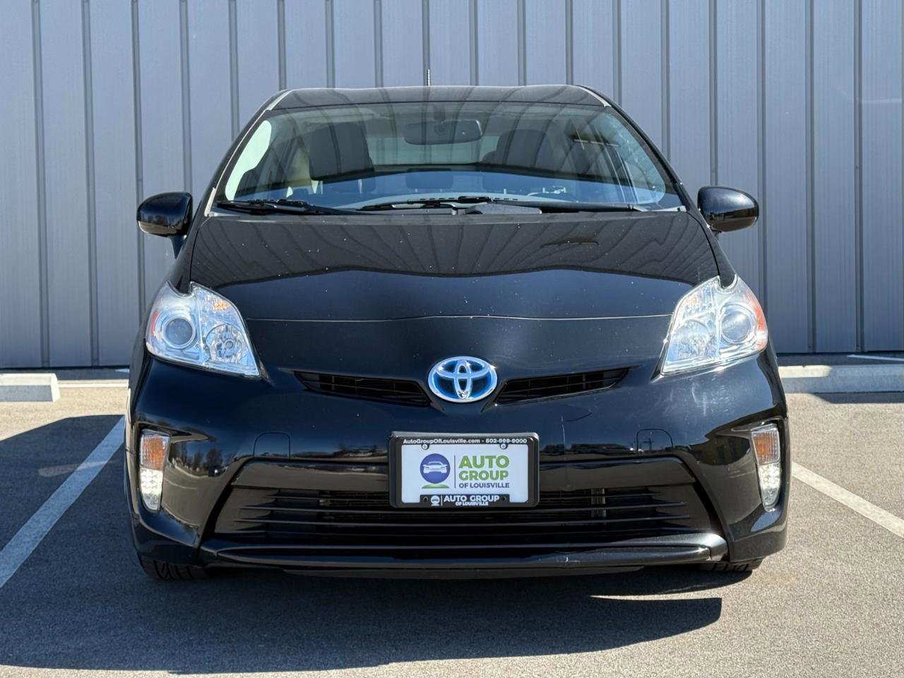 Used 2014 Toyota Prius Four FWD image 2