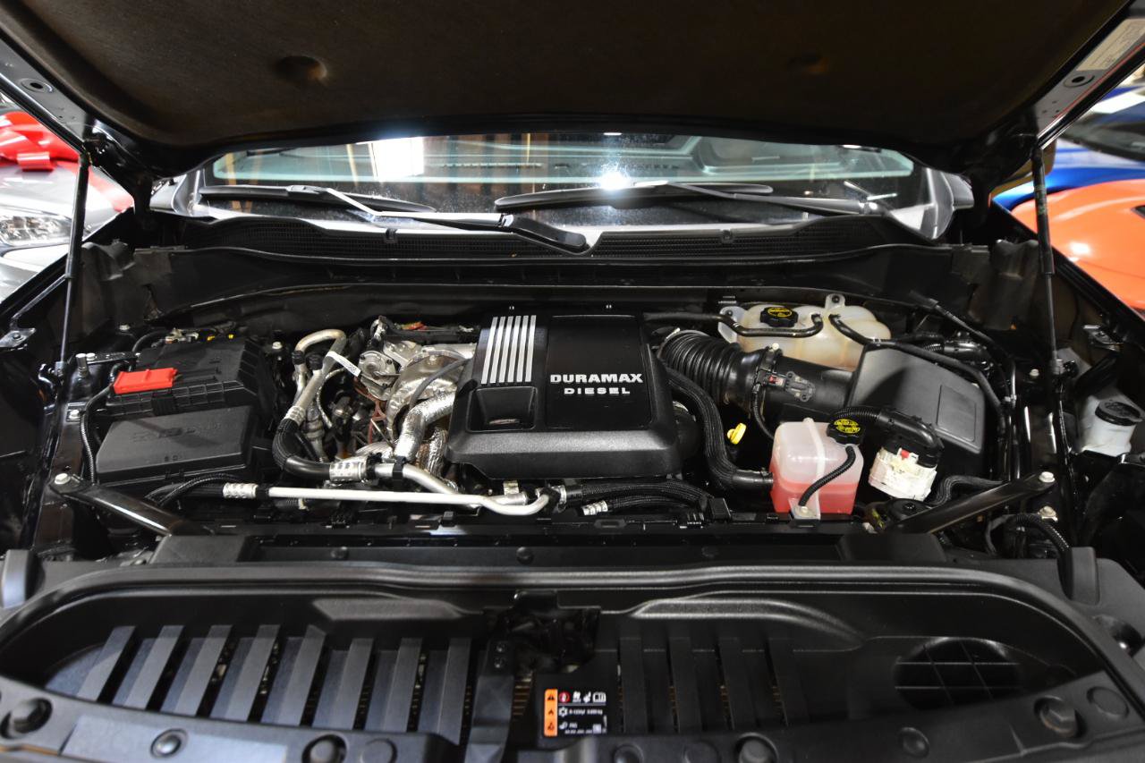 Used 2024 Chevrolet Silverado 1500 LT Trail Boss w/ Convenience Package II AWD/4WD image 47