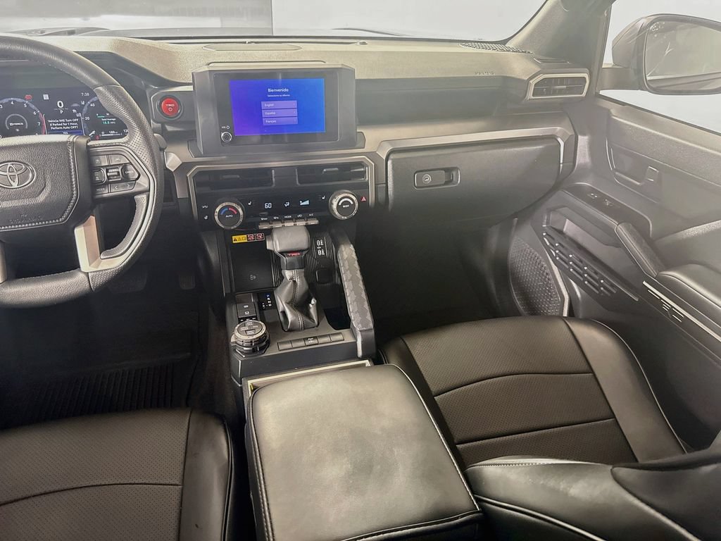 Certified 2025 Toyota 4Runner TRD Off-Road AWD/4WD image 23