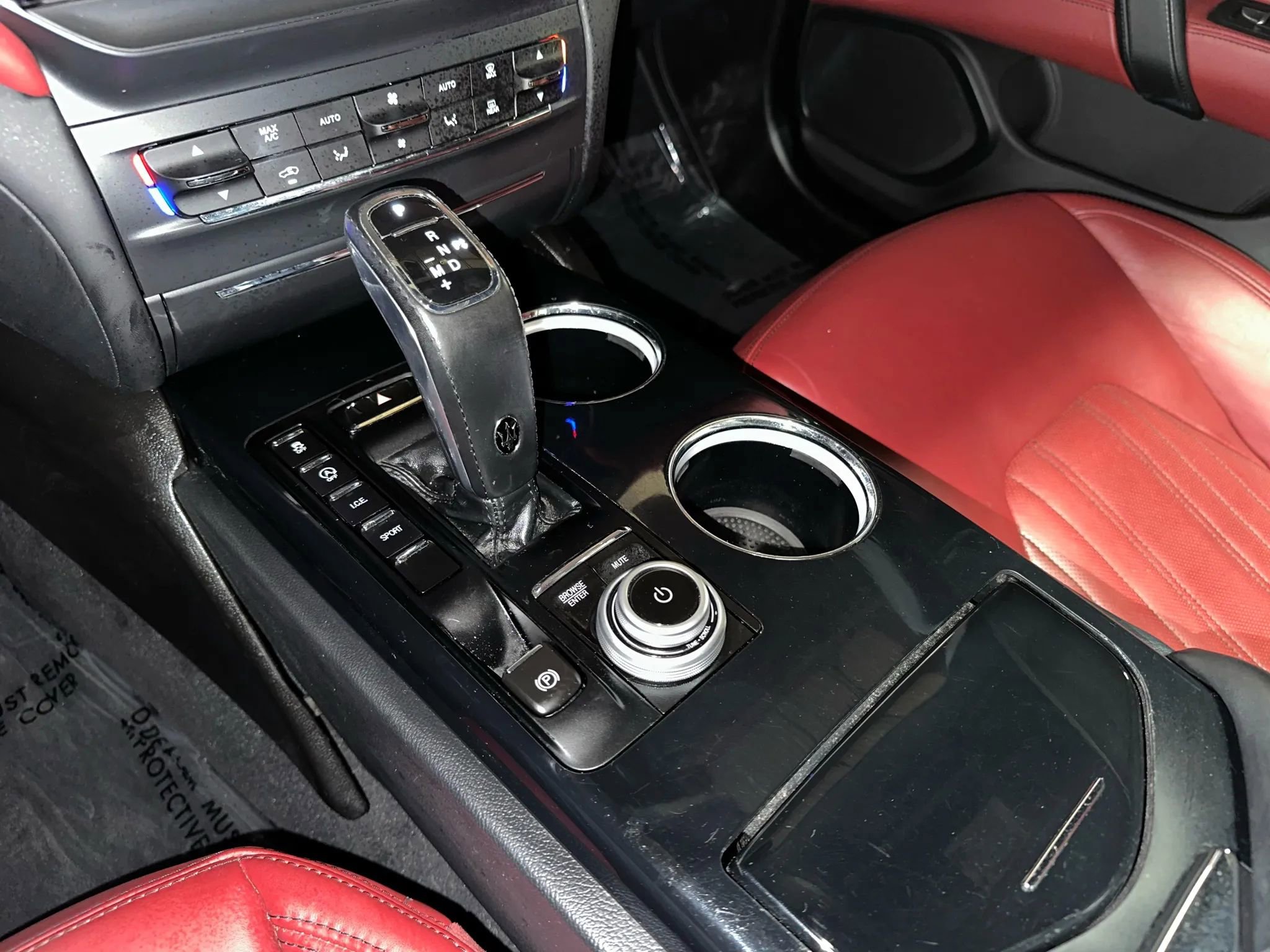 Used 2022 Maserati Ghibli Modena Q4 image 25