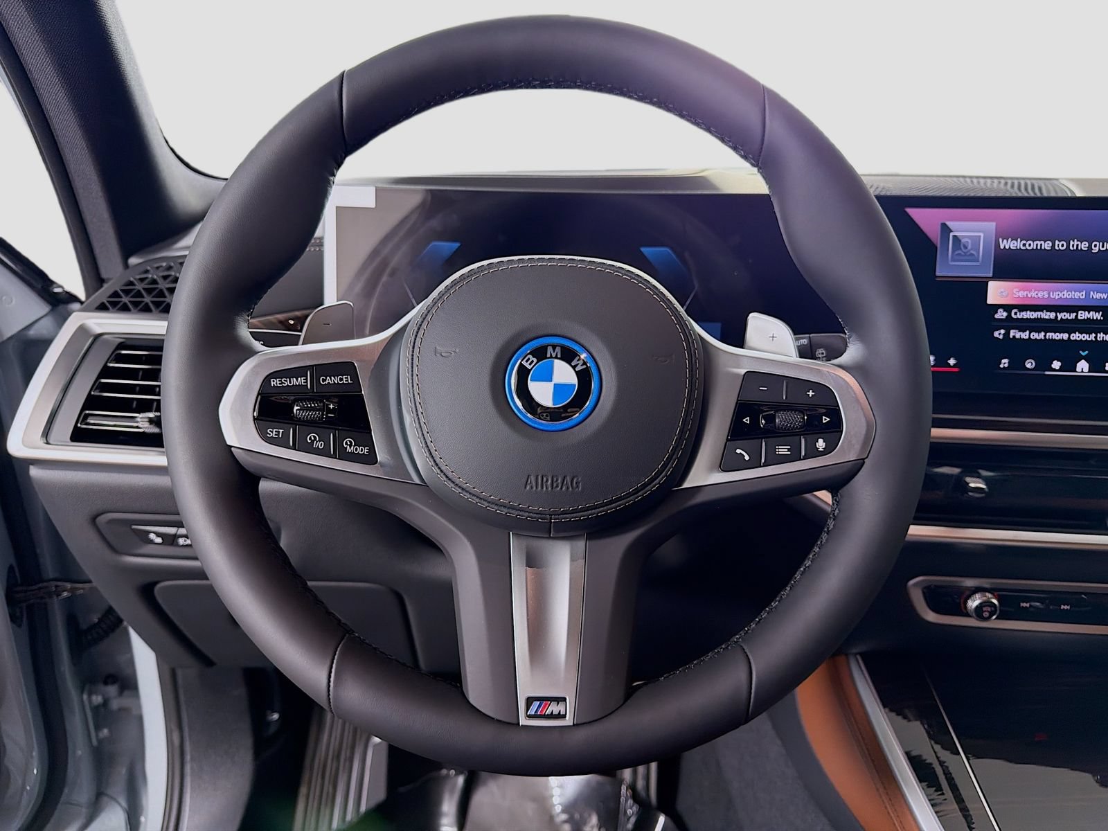 New 2026 BMW X5 xDrive50e w/ M Sport Package AWD/4WD image 13
