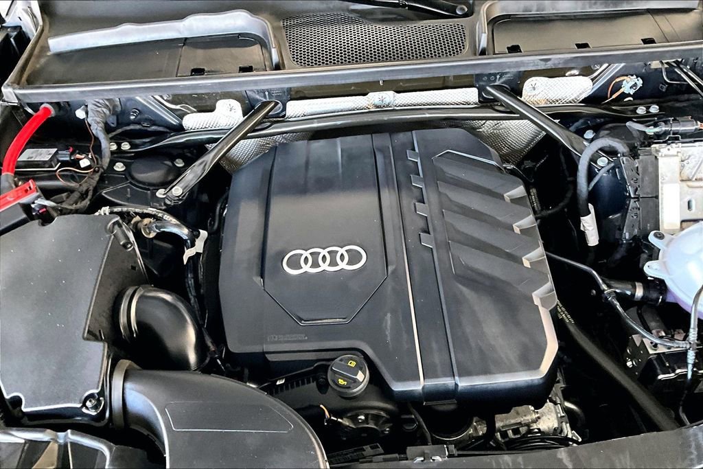 Used 2023 Audi Q5 2.0T Prestige w/ Prestige Package image 31