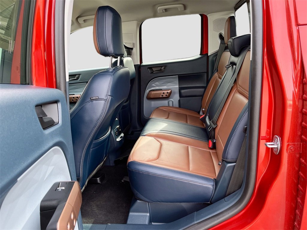 Used 2024 Ford Maverick Lariat image 25