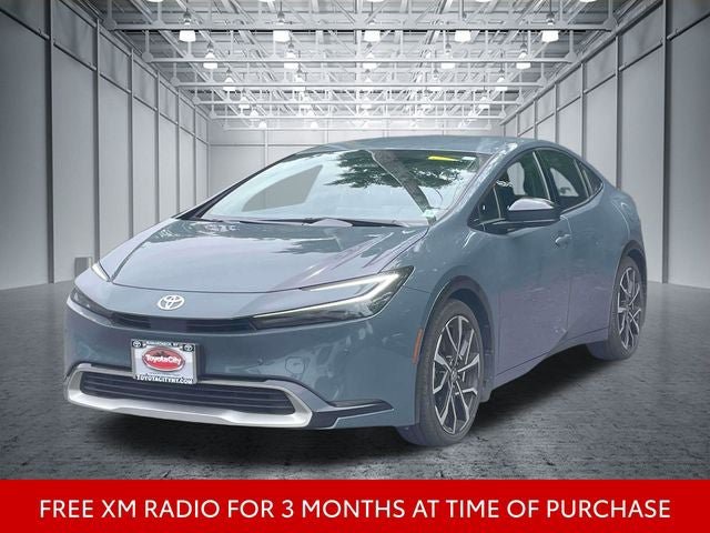 Used 2023 Toyota Prius Prime FWD image 4
