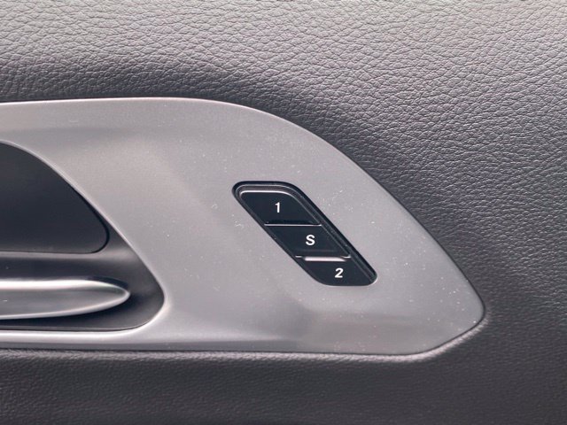 New 2026 Chrysler Pacifica Limited w/ S Appearance Package FWD image 13