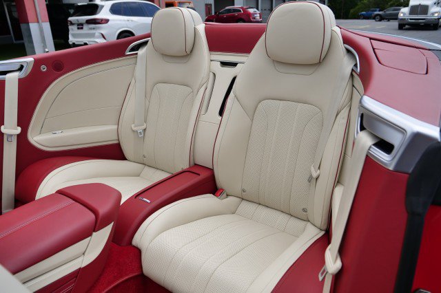 Used 2021 Bentley Continental GT AWD/4WD image 23
