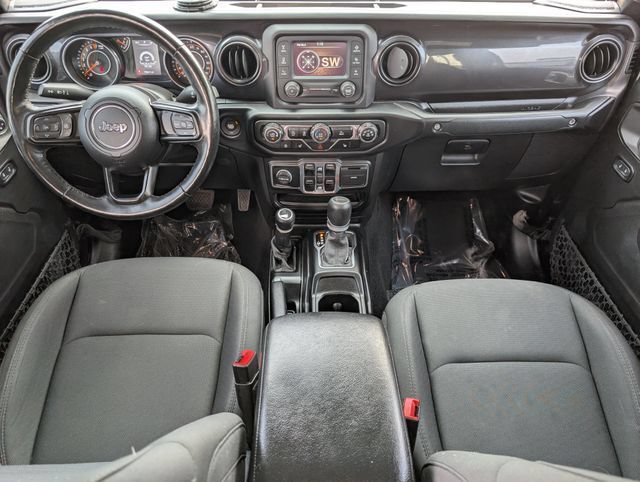Used 2020 Jeep Gladiator Mojave AWD/4WD image 18