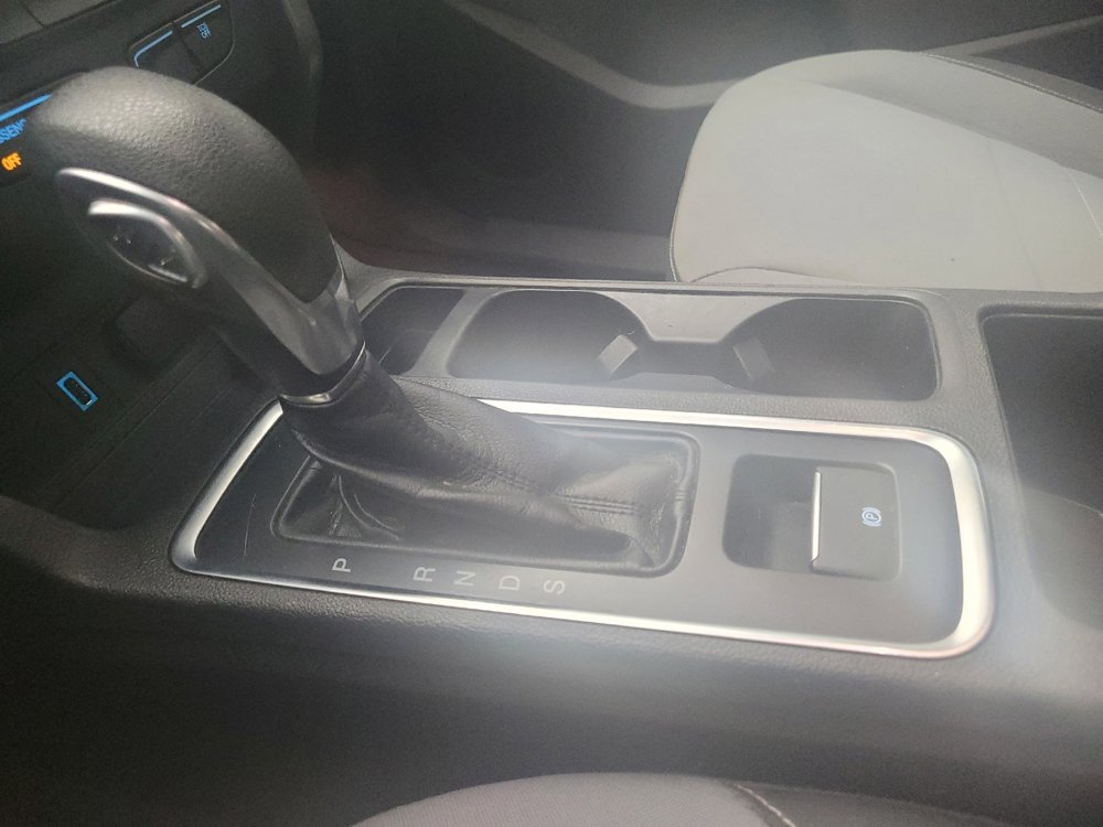 Used 2019 Ford Escape S image 26