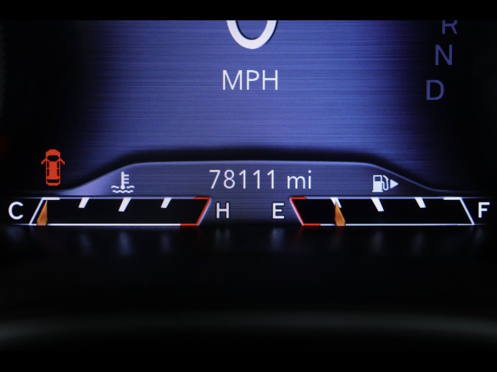 Used 2021 Jeep Cherokee Limited image 21