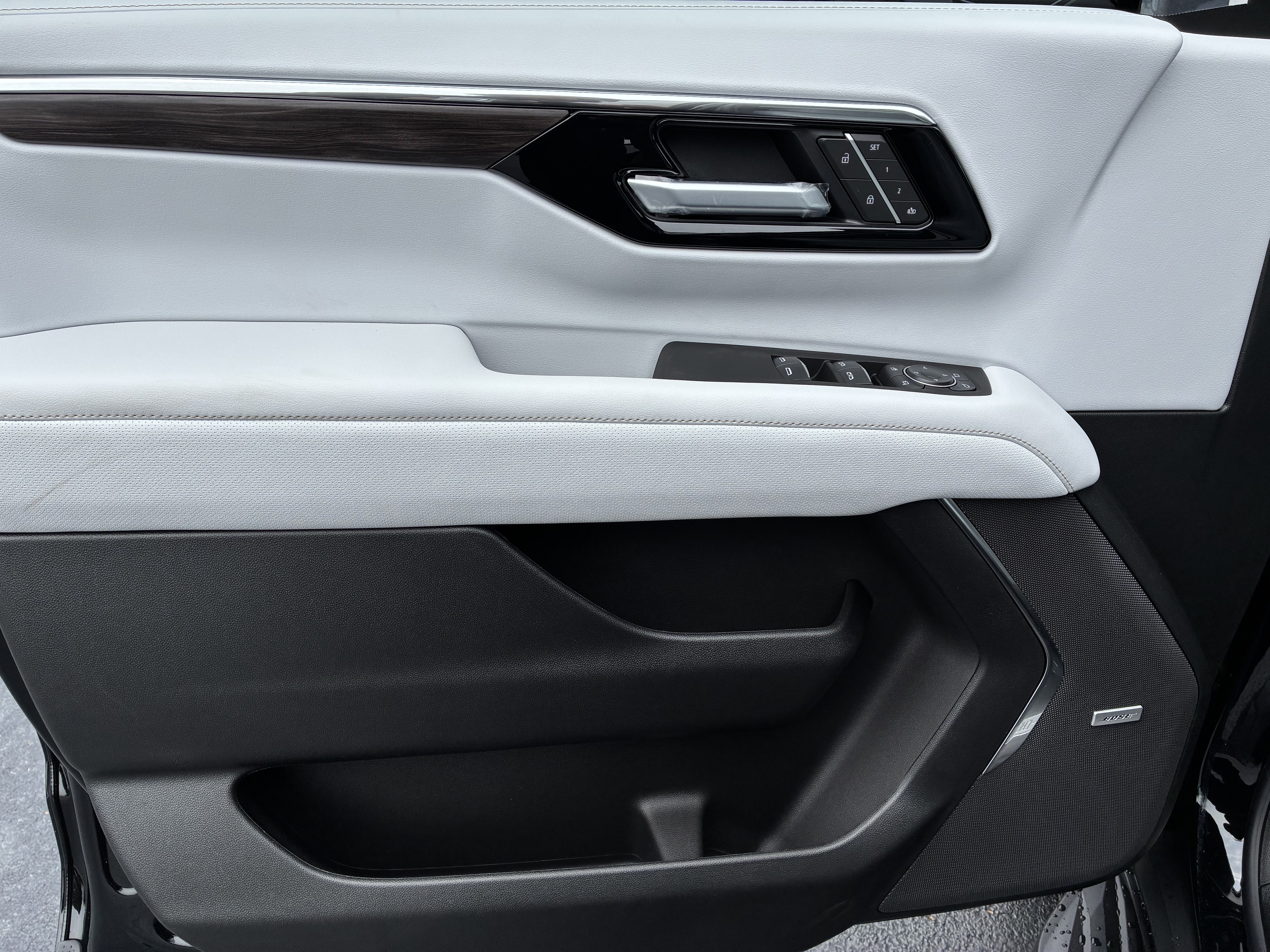 New 2026 Chevrolet Tahoe Premier AWD/4WD image 24