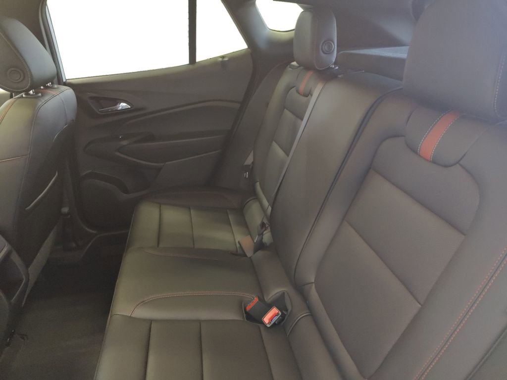 New 2025 Chevrolet Trax RS w/ Sunroof Package image 13