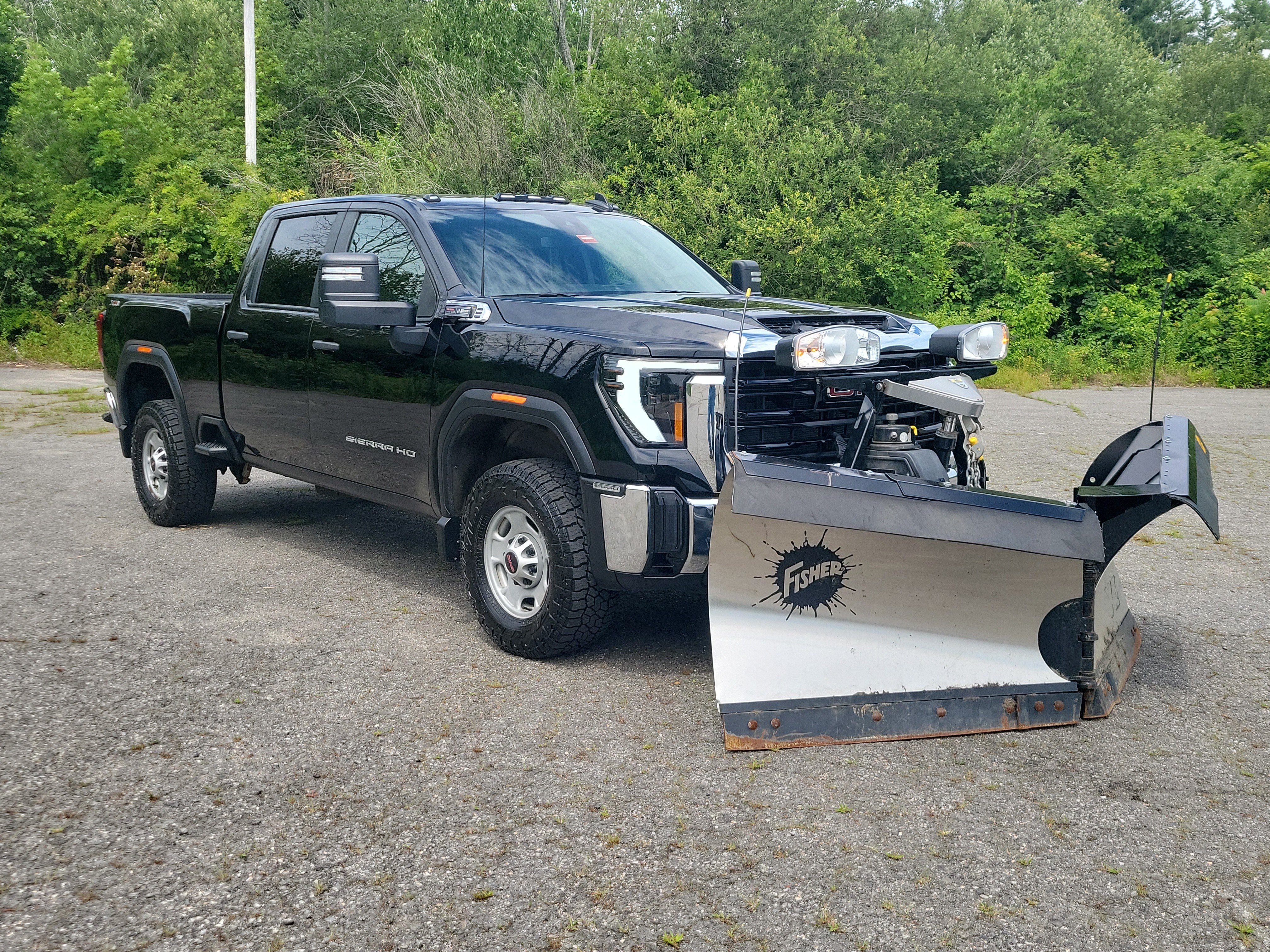 Used 2025 GMC Sierra 2500 Pro w/ Convenience Package AWD/4WD image 3