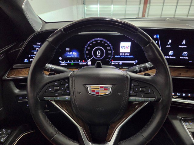 Used 2023 Cadillac Escalade ESV Sport Platinum w/ LPO, ONYX Package image 39