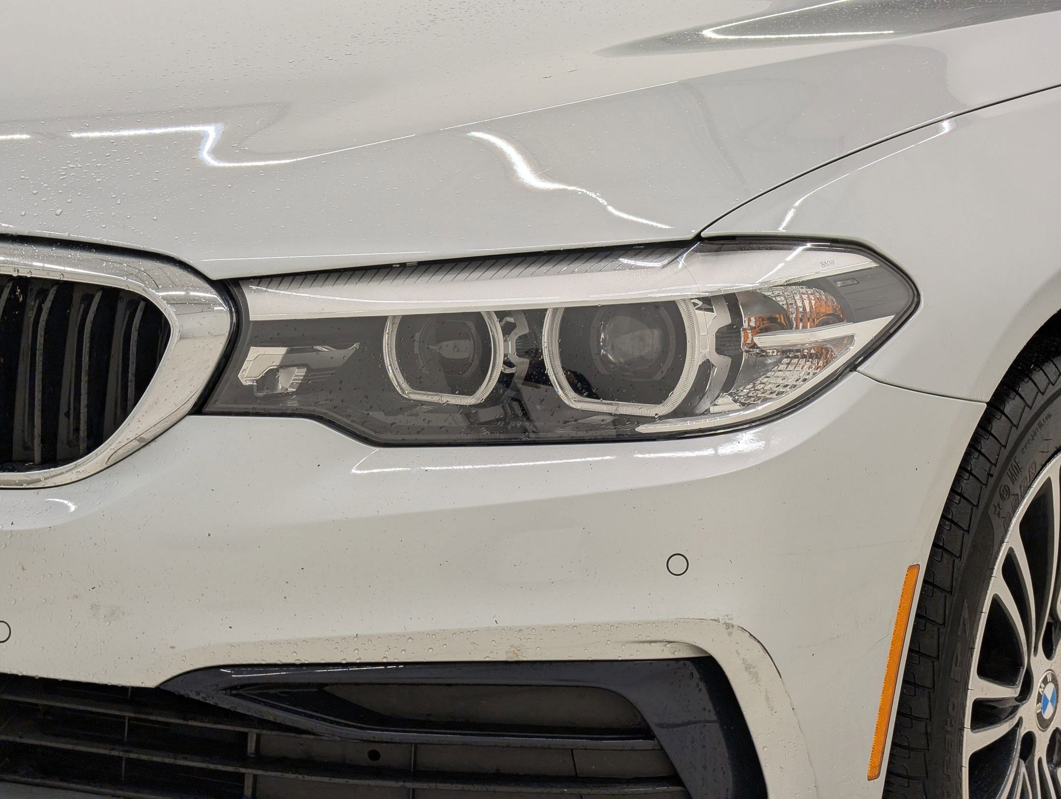 Used 2020 BMW 530i w/ Premium Package image 11