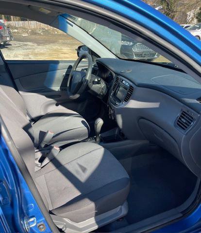 Used 2009 Kia Rio LX w/ PWR Pkg image 6