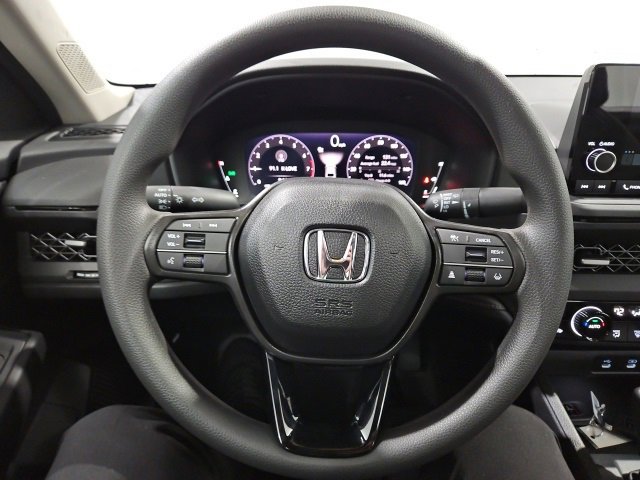 New 2025 Honda Accord SE image 18